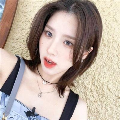 采蘑菇的夫妻